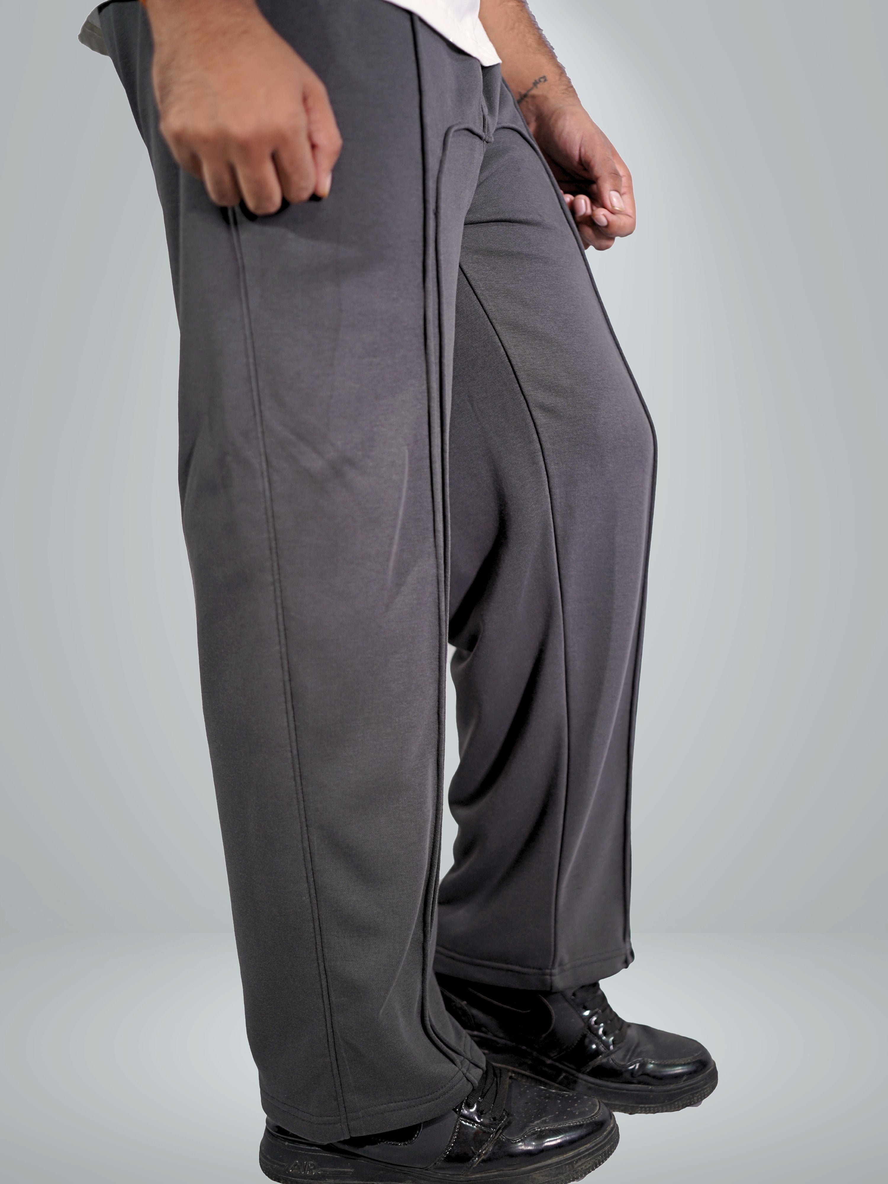 Zone line Pant Dark grey